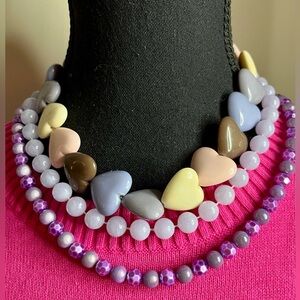 3 piece Multicolor heart necklace paired w/mauve & purple beads 🤎💜🩷🤍